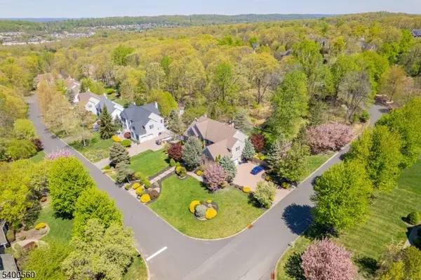 19 Ridge Rd, Green Brook Twp., NJ 08812