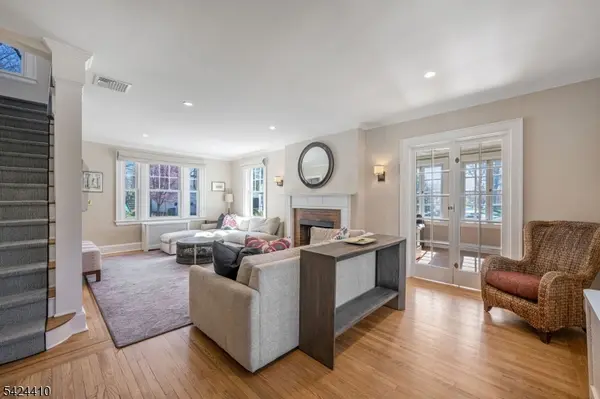 20 Georgian Rd, Morristown Town, NJ 07960