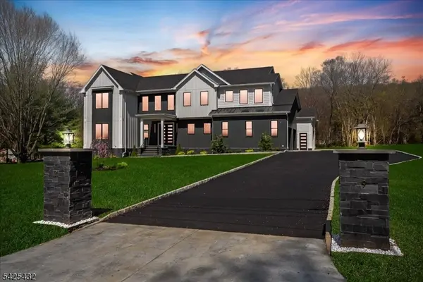 9 Midvale Dr, Warren Twp., NJ 07059