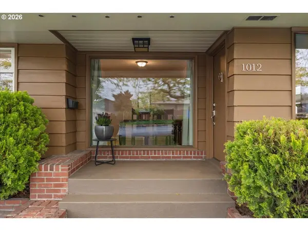 1012 DRY HOLLOW RD, The Dalles, OR 97058