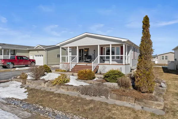 26 Creekside CIR, Kawartha Lakes, ON K0M 1L0