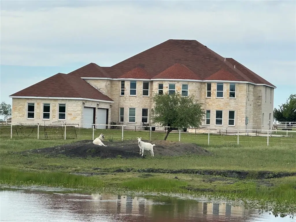 241 Gentry Road, Ennis, TX 75119