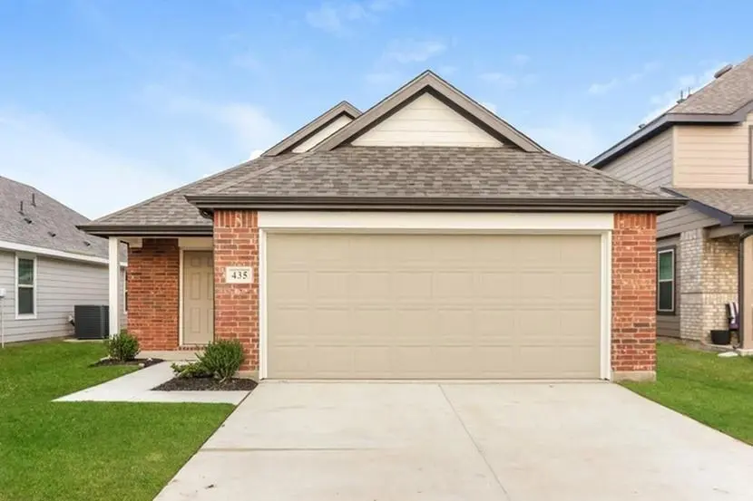 435 Sussex, Everman, TX 76140