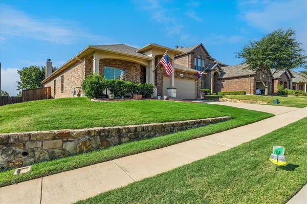 10205 Point Lobos Trail, Fort Worth, TX 76177