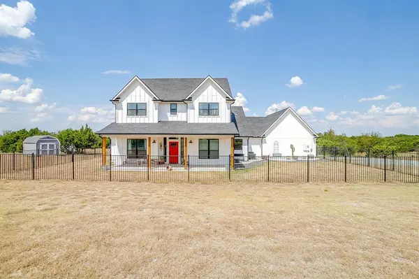 11783 W Fm 4, Godley, TX 76044