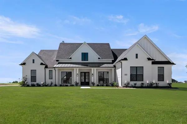 131 Adilynn Trail, Maypearl, TX 76064