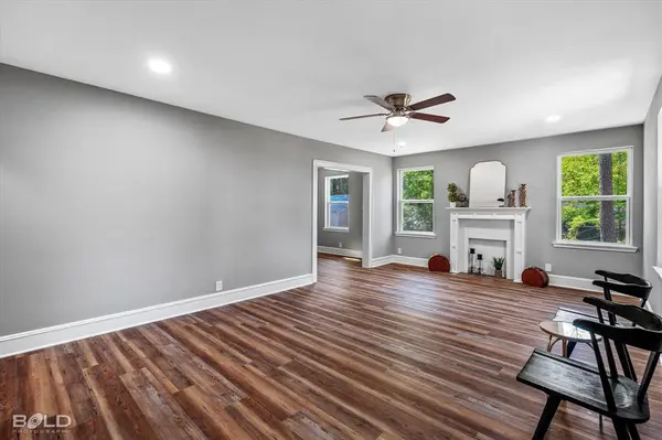 5497 Jefferson Paige Road, Shreveport, LA 71119