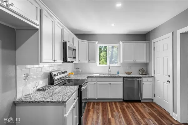 5497 Jefferson Paige Road, Shreveport, LA 71119