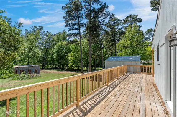 5497 Jefferson Paige Road, Shreveport, LA 71119