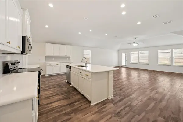 3204 Montego Bay Lane, Fort Worth, TX 76123