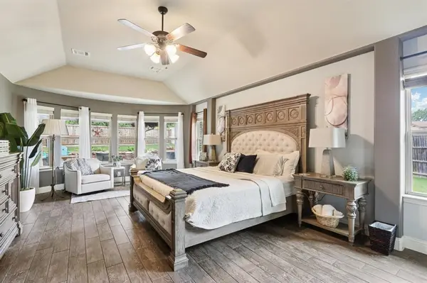 8100 Bonanza Street, Aubrey, TX 76227