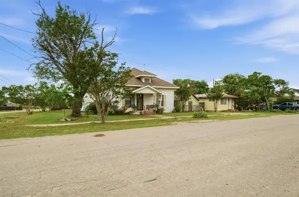 302 N Arizona Drive, Celina, TX 75009