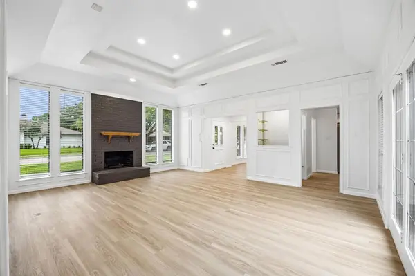 1604 Shadow Moss Way, Carrollton, TX 75007