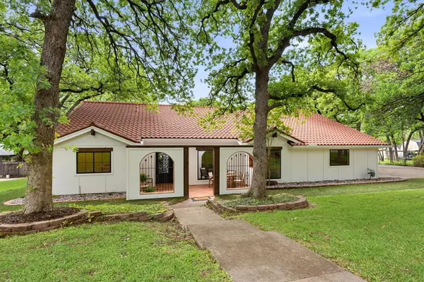 621 Overland Trail, Southlake, TX 76092