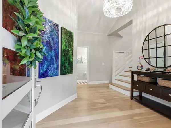 11761 Oakwood Lane, Fort Worth, TX 76179