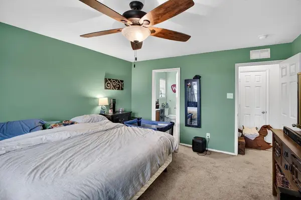 1256 Boxwood Lane, Burleson, TX 76028