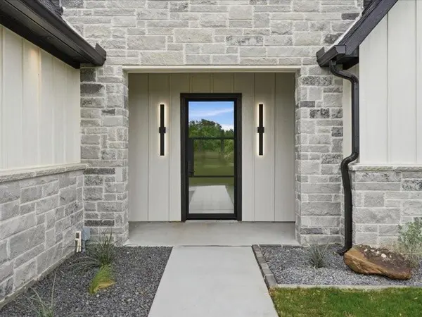 275 Latigo Way, Weatherford, TX 76088