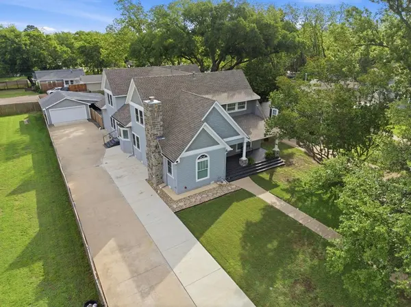 726 Griffith Avenue, Terrell, TX 75160