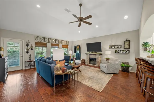 9136 Darby Lane, Waco, TX 76712