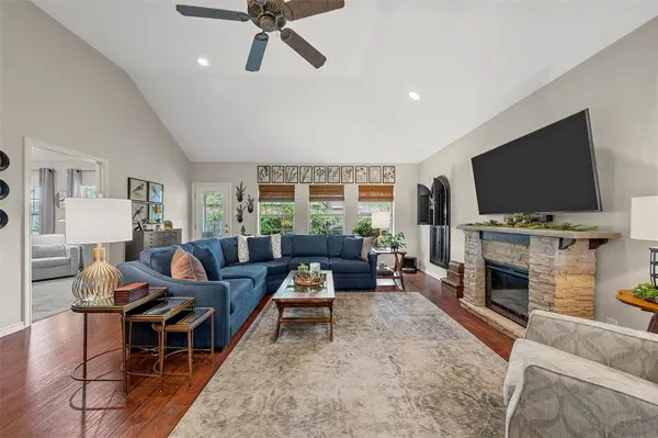 9136 Darby Lane, Waco, TX 76712