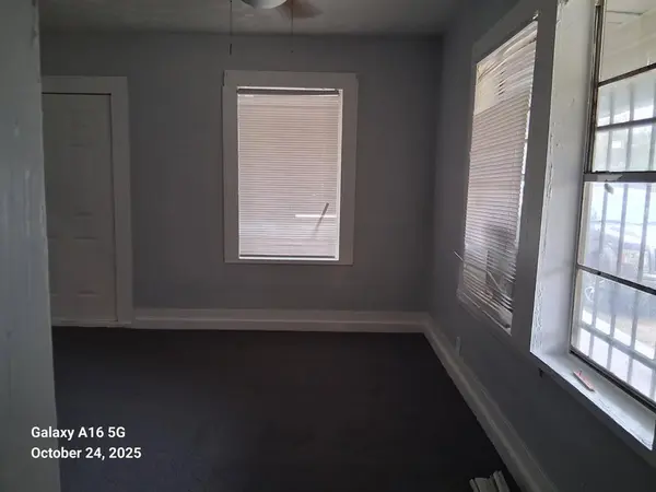 2705 Warren Avenue, Dallas, TX 75215