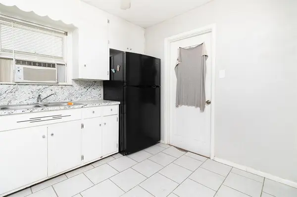 1928 S Walnut Street, Brady, TX 76825