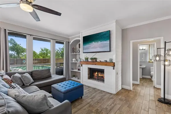 324 Shady Timbers Lane, Murphy, TX 75094