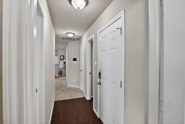 1609 Village Park Trail, Burleson, TX 76028