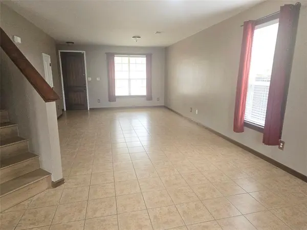 3925 Hanna Rose Lane, Fort Worth, TX 76244