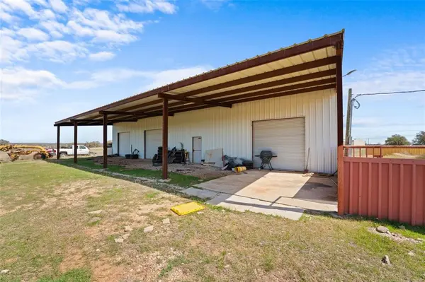 277 Deer Shadow Circle, Whitney, TX 76692