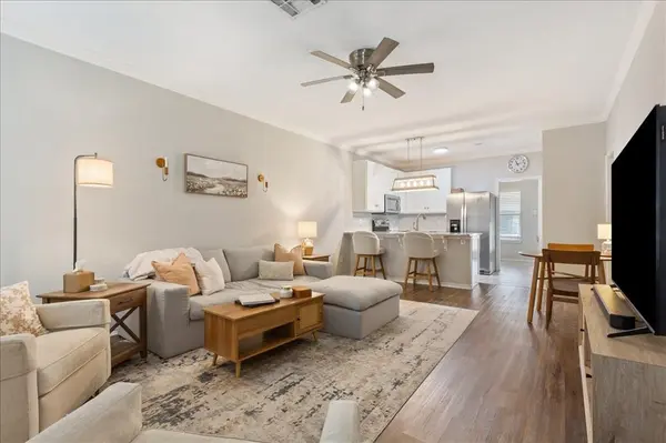 1401 Bagby Avenue #4, Waco, TX 76706