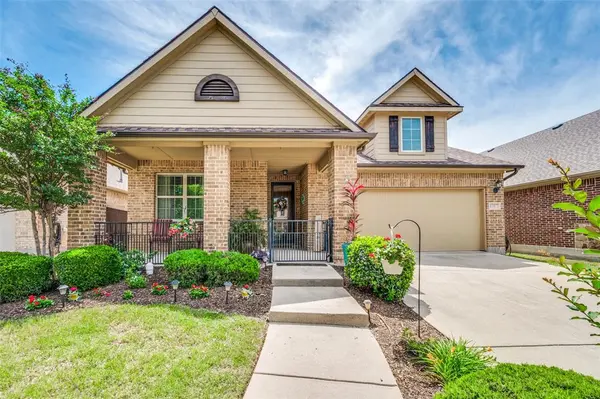 1317 Isabella Lane, Savannah, TX 76227