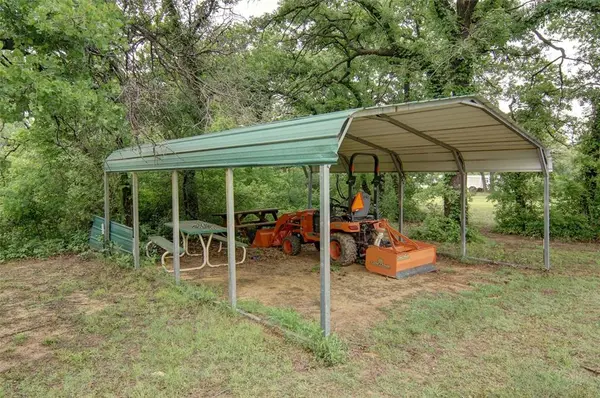 3622 Fm 52, Graford, TX 76449