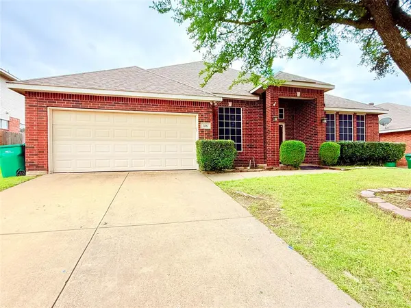 536 Pinnacle Drive, Cedar Hill, TX 75104