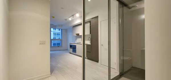 55 Mercer ST #320, Toronto C01, ON M5V 3W2
