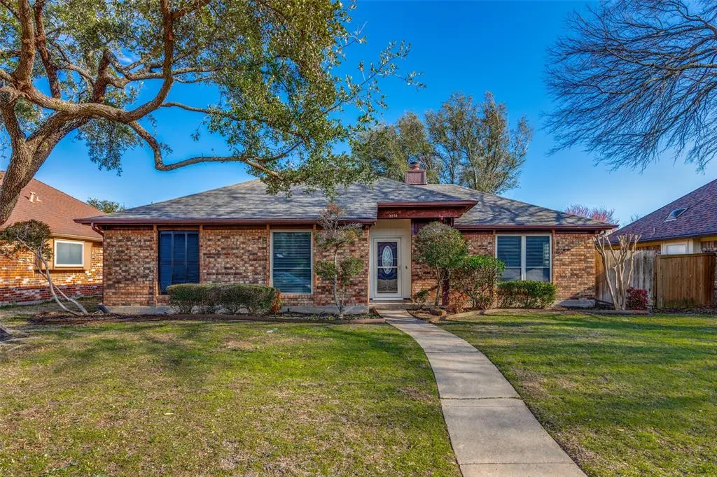 3814 Drakestone Avenue, Rowlett, TX 75088