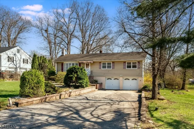 13 Hilldale Rd, Montville Twp., NJ 07058