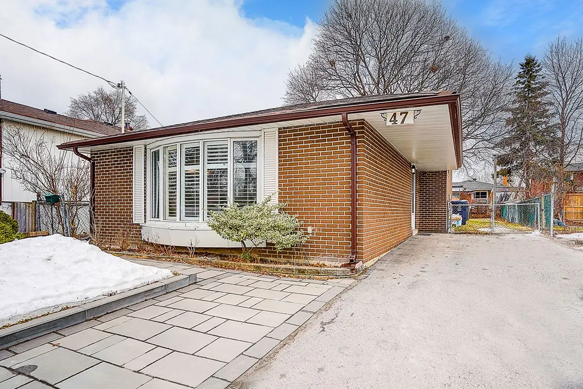 47 Manorglen CRES, Toronto E07, ON M1S 1W3