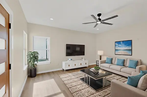 208 E Rusk Street, Rice, TX 75155