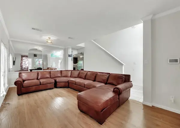 617 Crystal Brook Drive, Saginaw, TX 76179