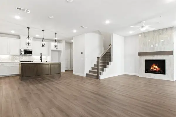 1204 Armstrong, The Colony, TX 75056