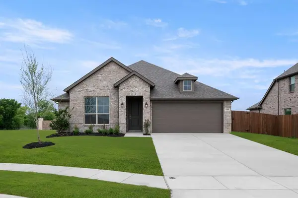1105 Turtle Hill Lane, Crowley, TX 76036