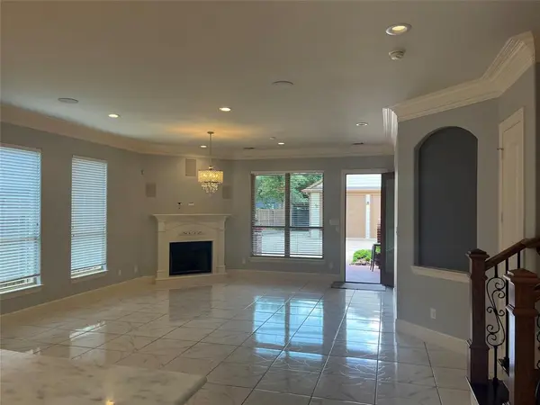 337 Lucille Street, Irving, TX 75060