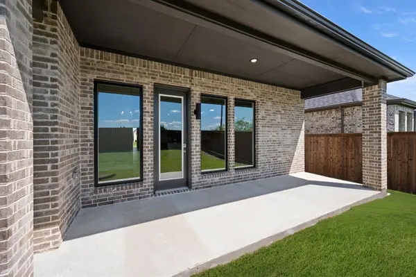 1873 Rough Ridge Trail, Midlothian, TX 76065