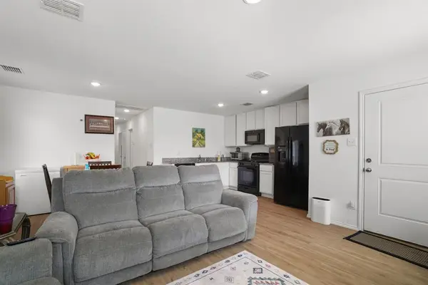 1445 Sterling Way, Ferris, TX 75125