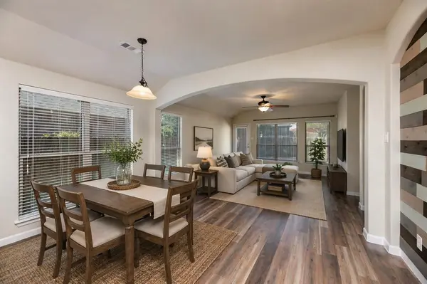 10525 Turning Leaf Trail, Fort Worth, TX 76131