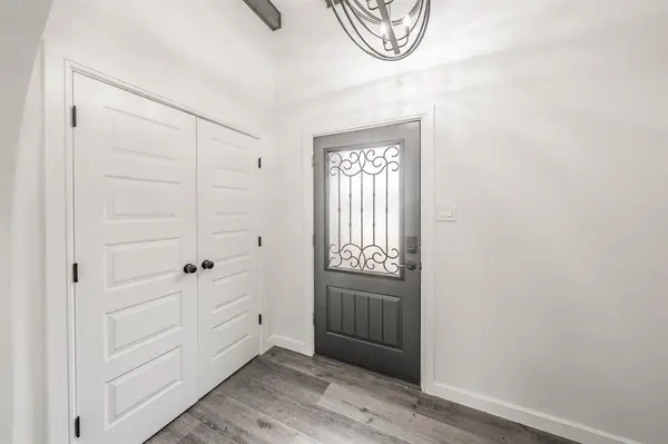 8409 Glenann Drive, North Richland Hills, TX 76182