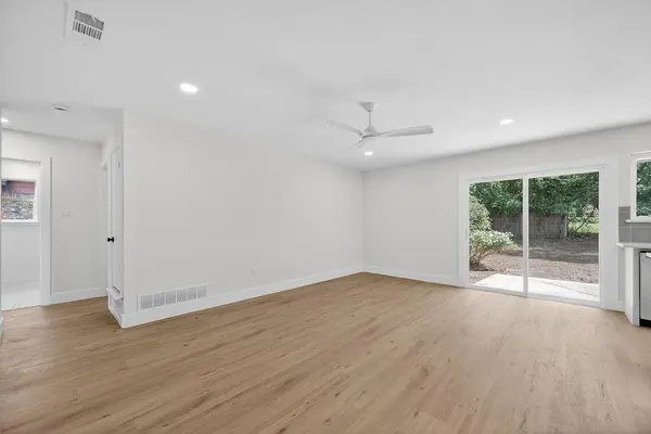 3832 Brambleton Place, Forest Hill, TX 76119