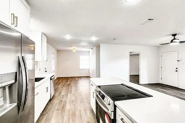 2322 San Paula Avenue, Dallas, TX 75228