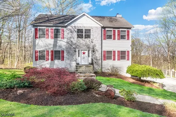 42 Mordaunt Rd, Vernon Twp., NJ 07462